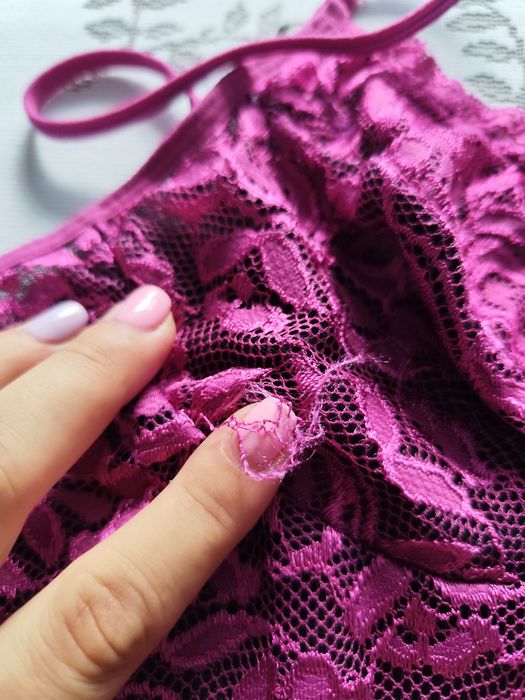 Siatkowo-koronkowa koszulka nocna na regulowane ramiączka rozm 40B.