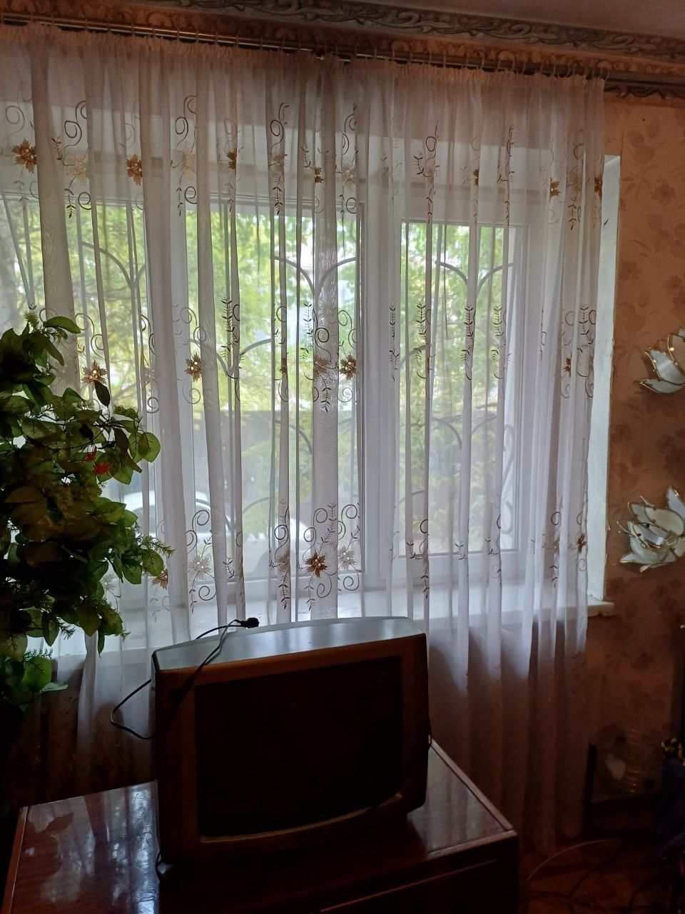 Продаж 3 кімн.кв 1/9.в Придніпровську, на вул. 20 лет.Победи 49