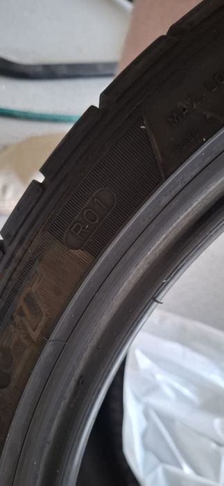275/35 r21 dunlop sp sport maxx gt R01