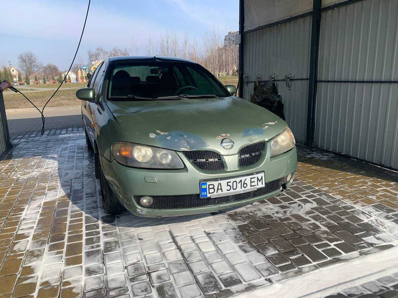 Nissan Almera 2003