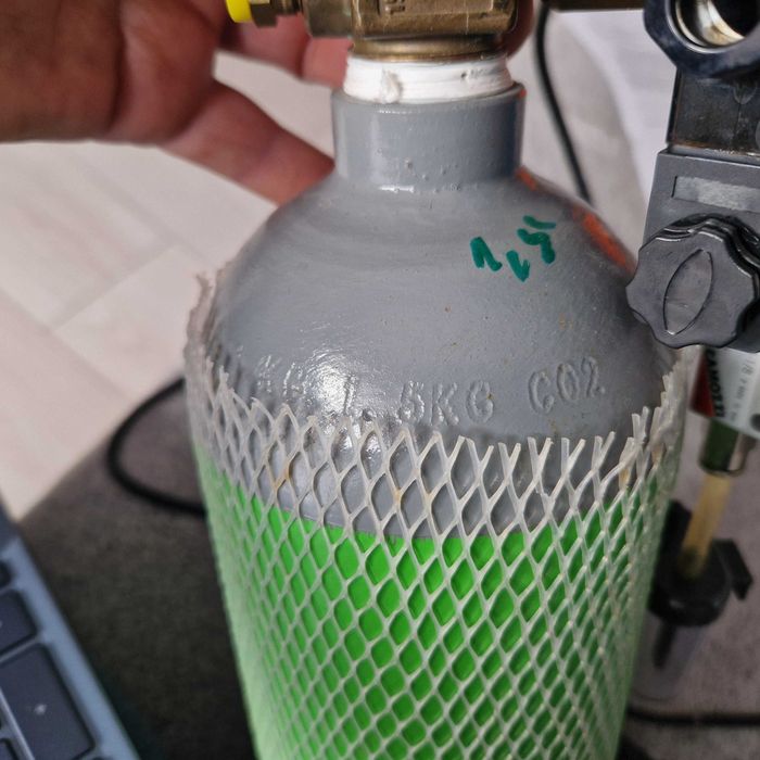 Zestaw CO2 do akwarium