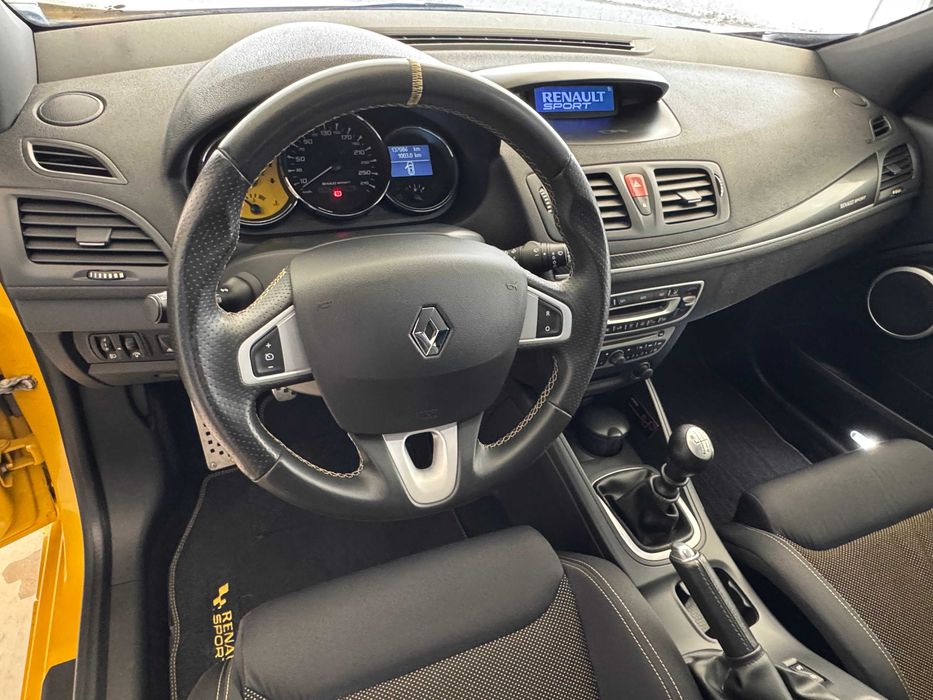 Renault Mégane TROPHY ORIGINAL Nº 933 de 1065 Unidades Produzidas