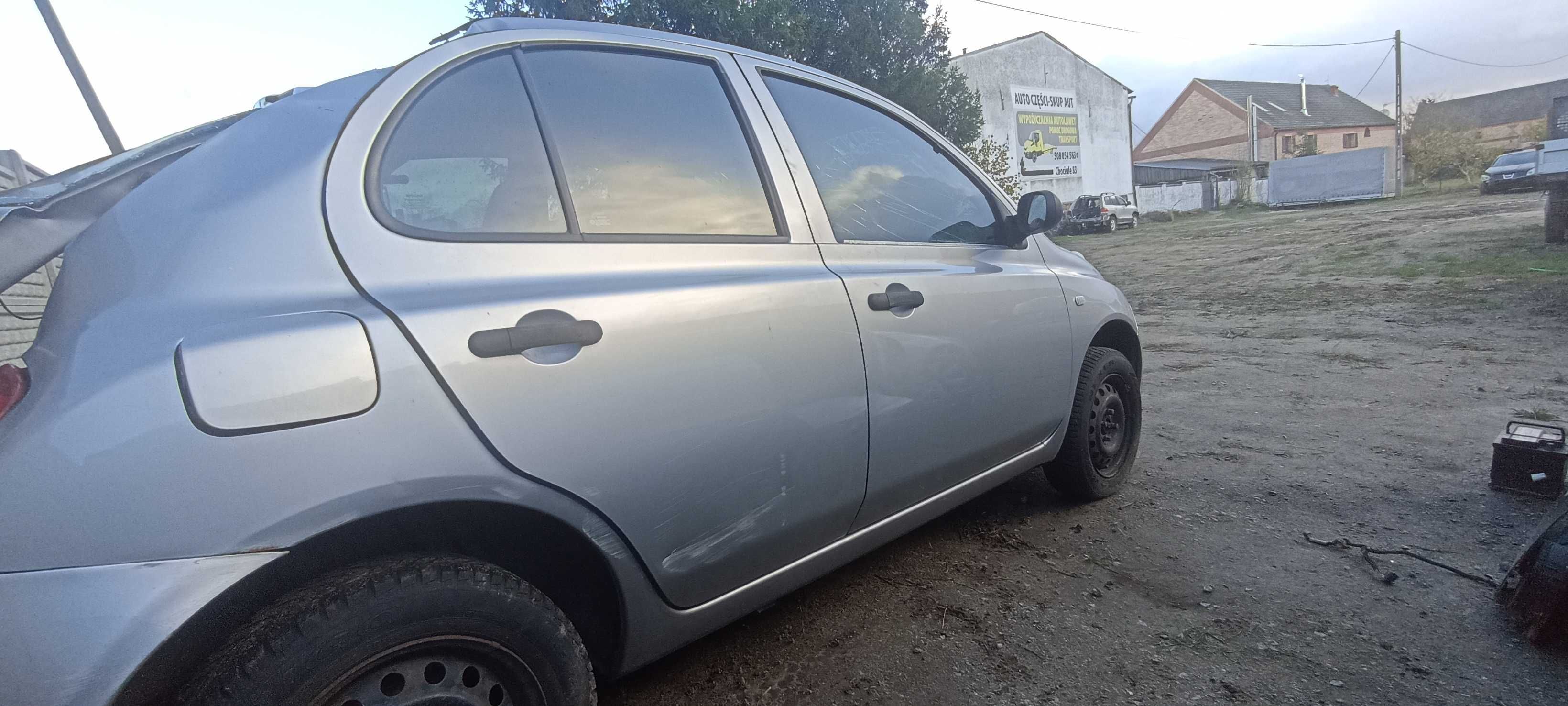 drzwi przód przednie nissan micra k12 lak ky0g