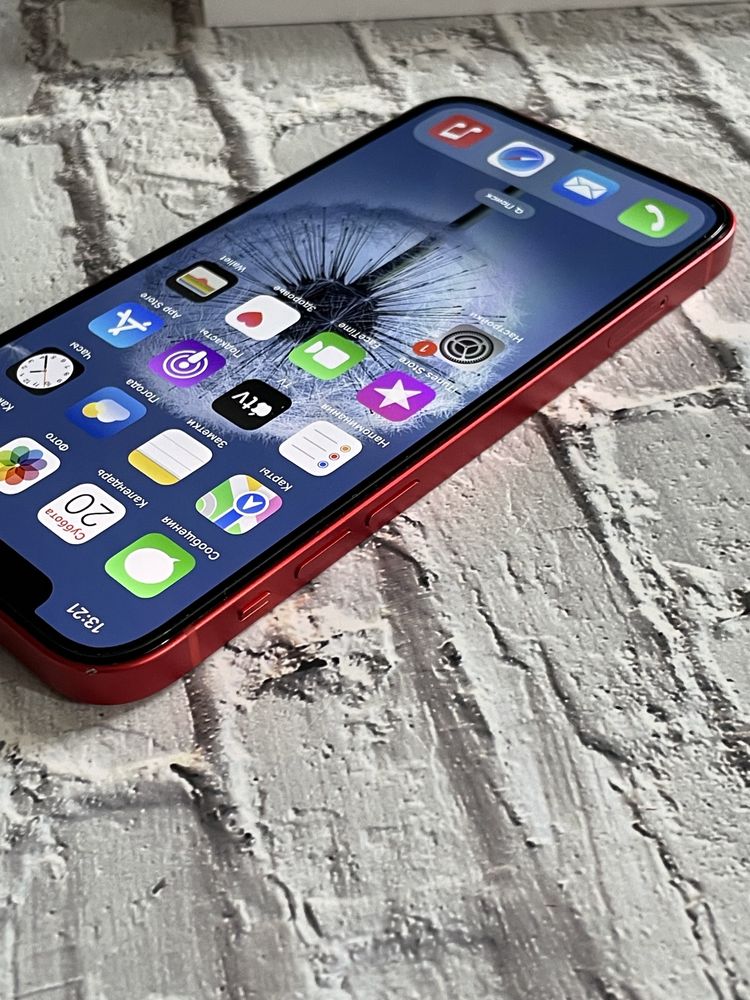 iPhone 12 Product Red Neverlock
