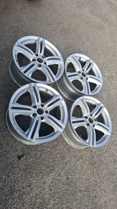 Диски 5 108 17 комплект стояли на Ford
