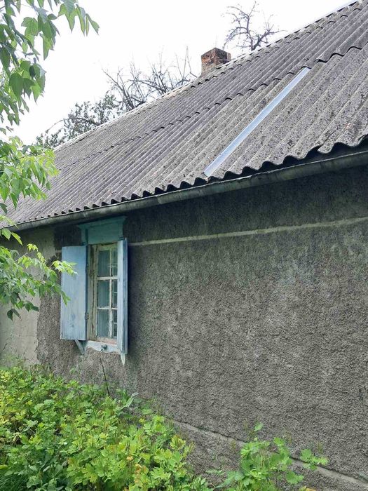 Продам новый 4-х комн. дом, земли 50 сот. Все удобства.