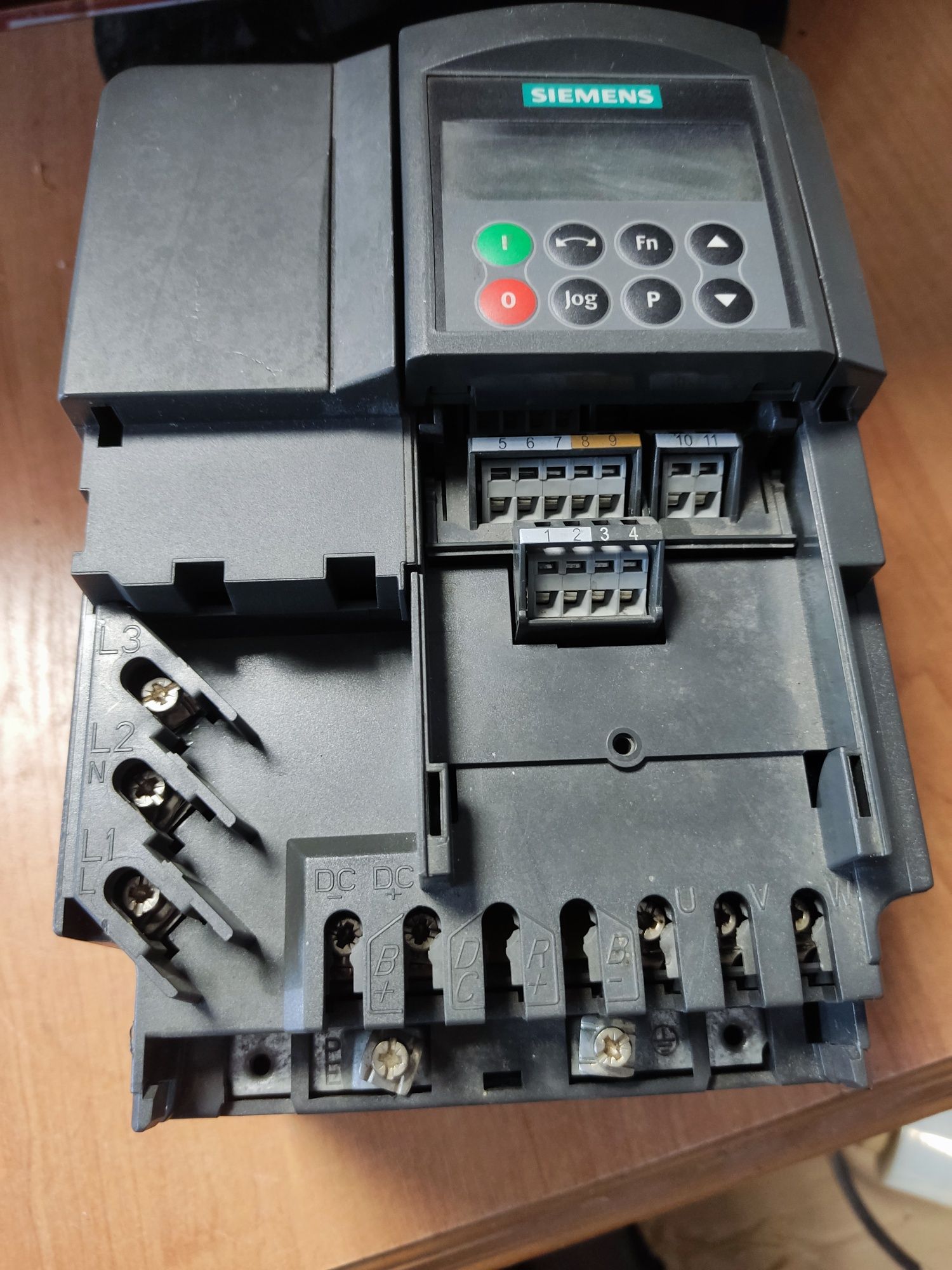Falownik Siemens micromaster 420 2,2kW sprawny