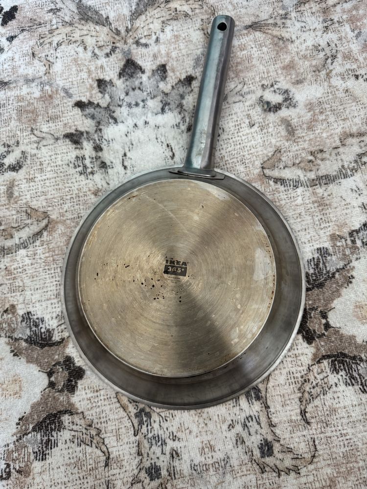 Patelnia metalowa za 15 zł