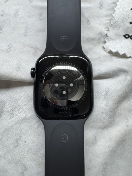 Apple Watch Series 10 GPS 46mm – Como Novo