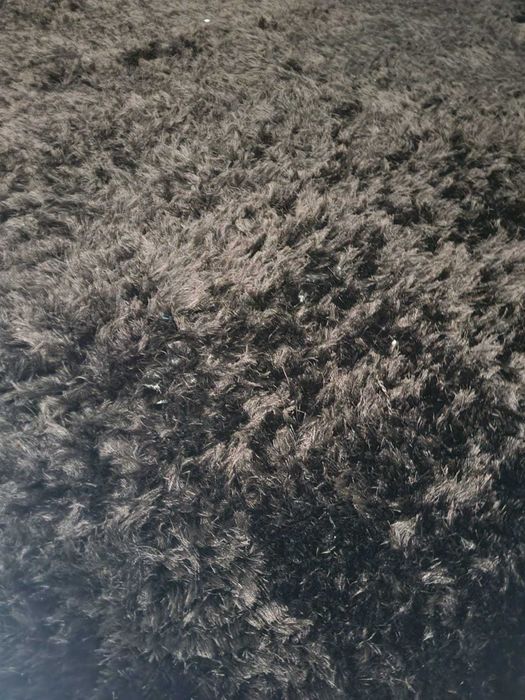 Tapete  shaggy em muito bom estado