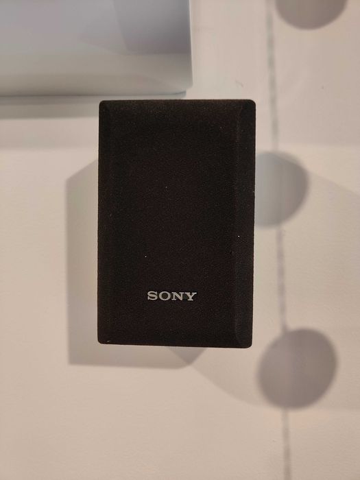 Zestaw kina domowego SONY STR-DH800 wraz z 5 głośniami i subwooferem