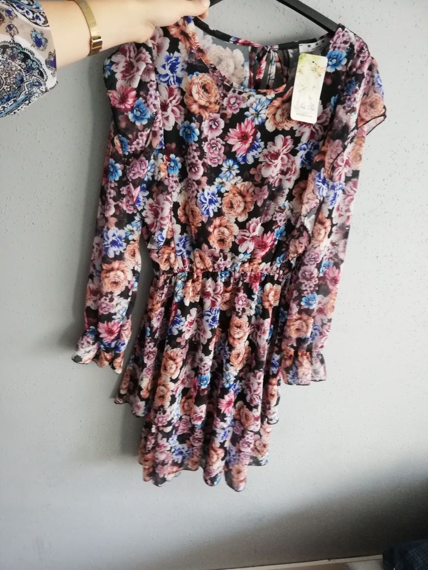 Moda Włoska sukienka made in italy dlugi rękaw