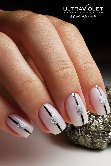 Szkolenie,  manicure, przedłużanie paznokci - Dofinansowanie 93%