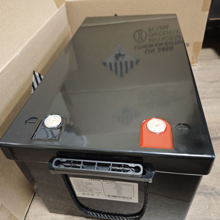 LiFePO4 Акумулятор 25.6V 200Ah (5120Wh) — Нові!  BMS!