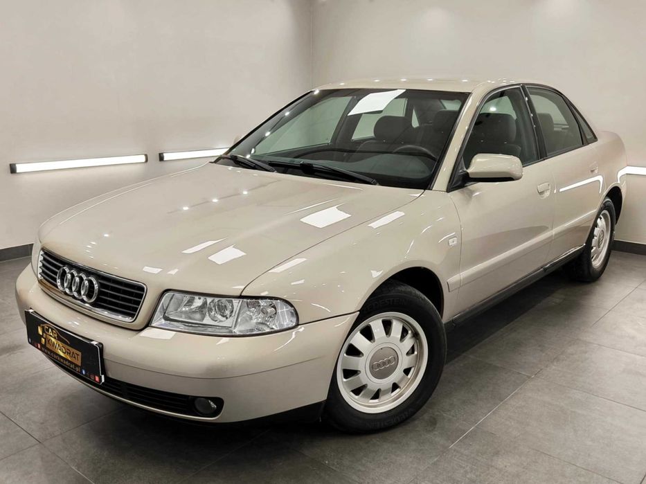 *** Audi A4 LIFT 1.6Mpi Bezwypadkowy Serwisowany 2 klucze TOP STAN ***