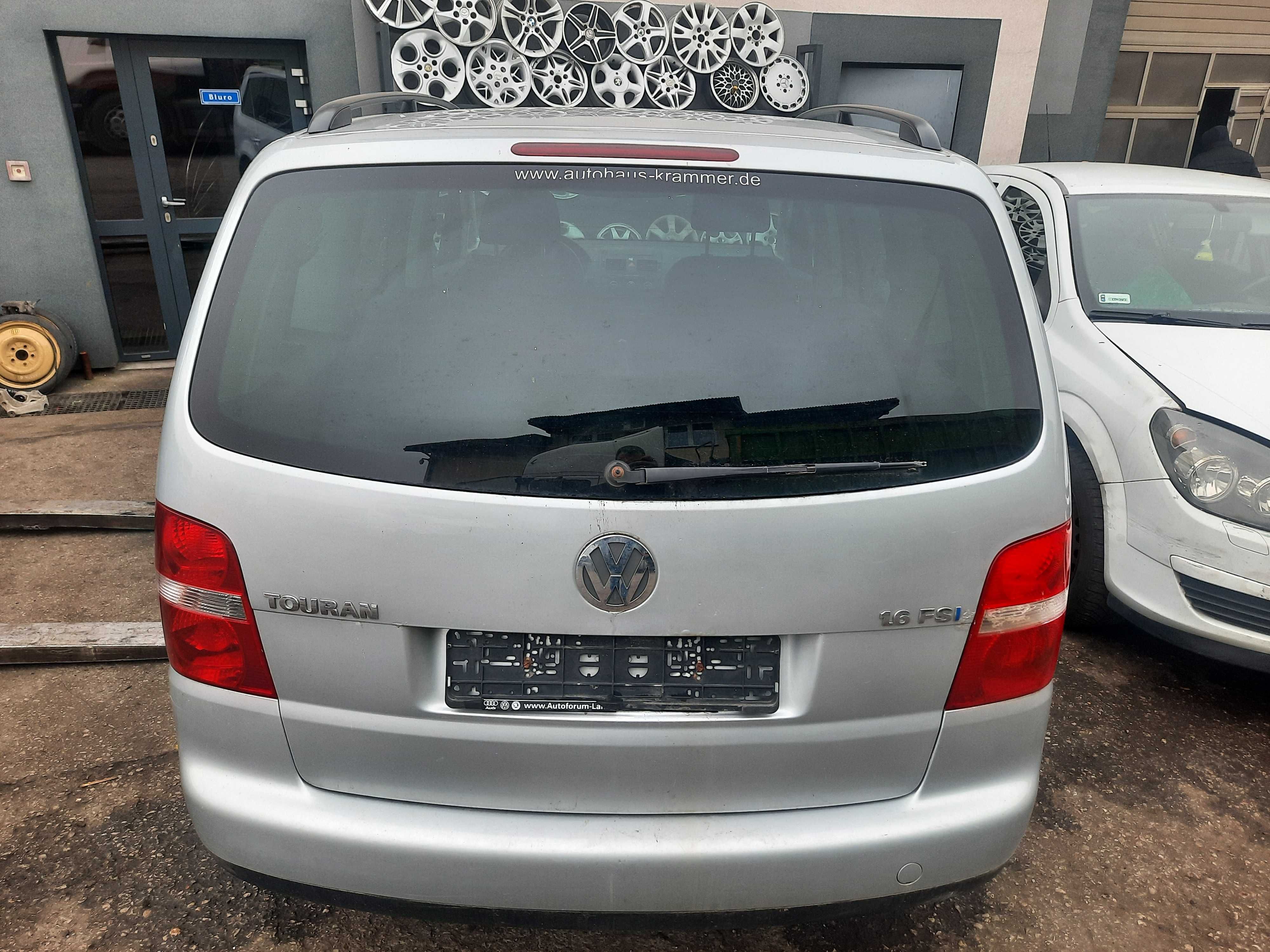 zderzak tył tylny LA7W 8E8E Volkswagen Touran