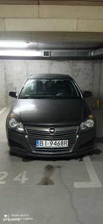 Opel Astra Opel Astra h 1.6 benzyna, 2011rok, 115KM, 97000 km, STAN IDEALNY!!!