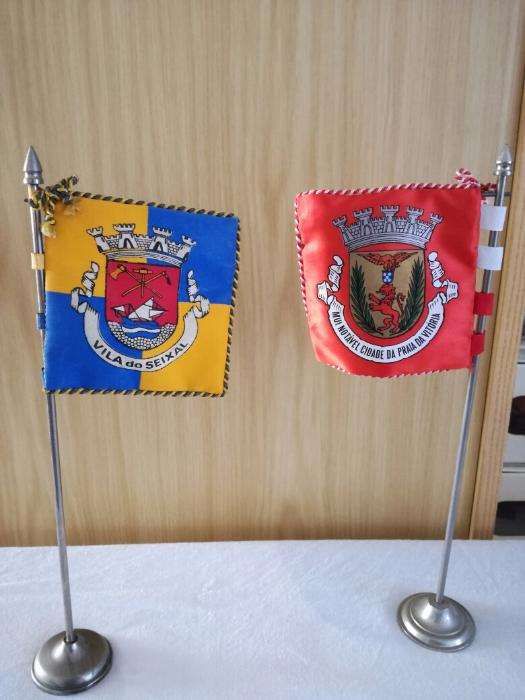 Bandeiras estandarte Seixal e Cidade da Horta
