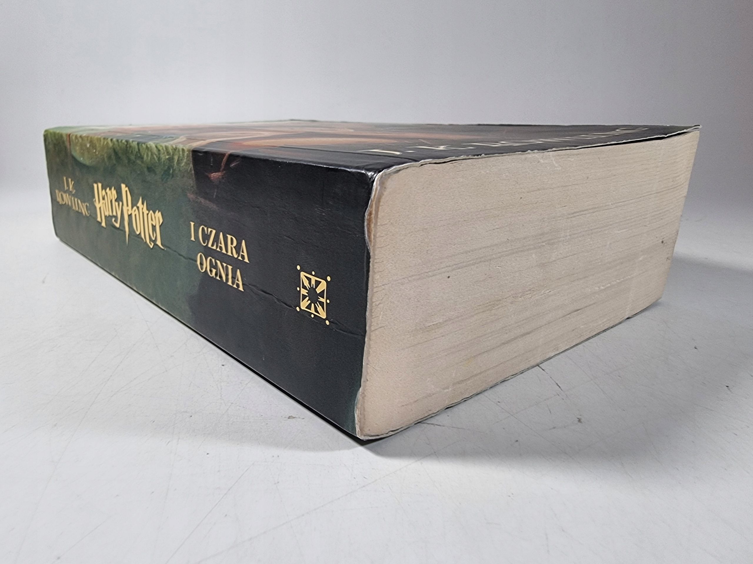 Harry Potter i Czara Ognia / J.K. Rowling