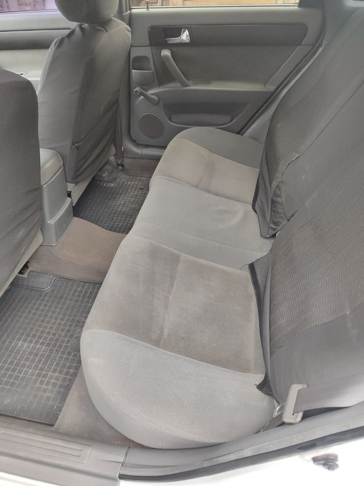 Сhevrolet laccetti 2012 рік 1.8 бензин