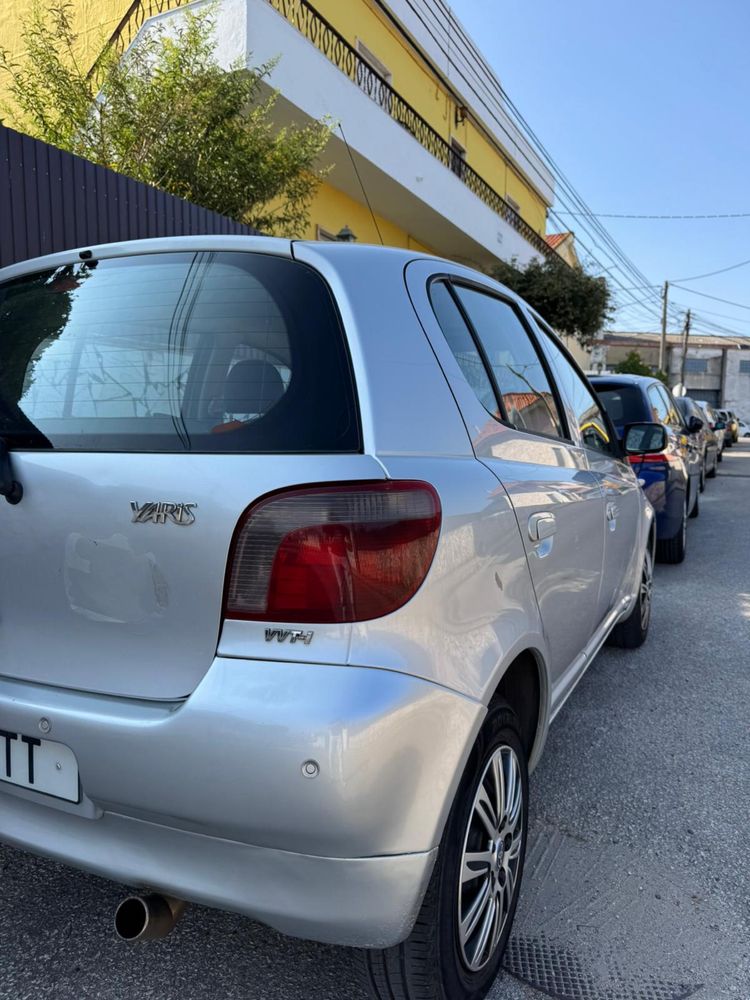 Toyota Yaris 1.0 VVTI 224.000KM Ler descrição