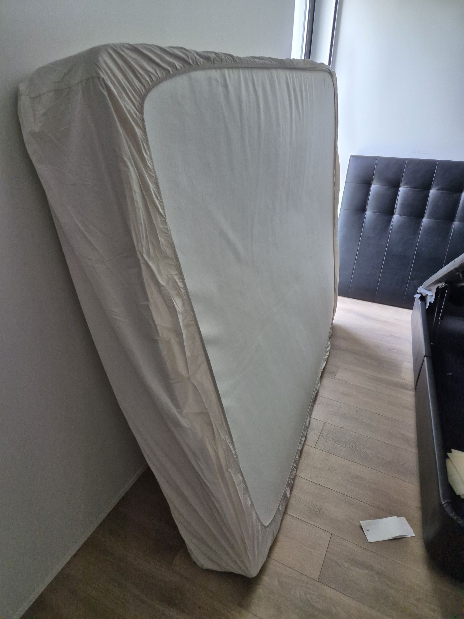 Cama e colchão  1,60mx2,00m