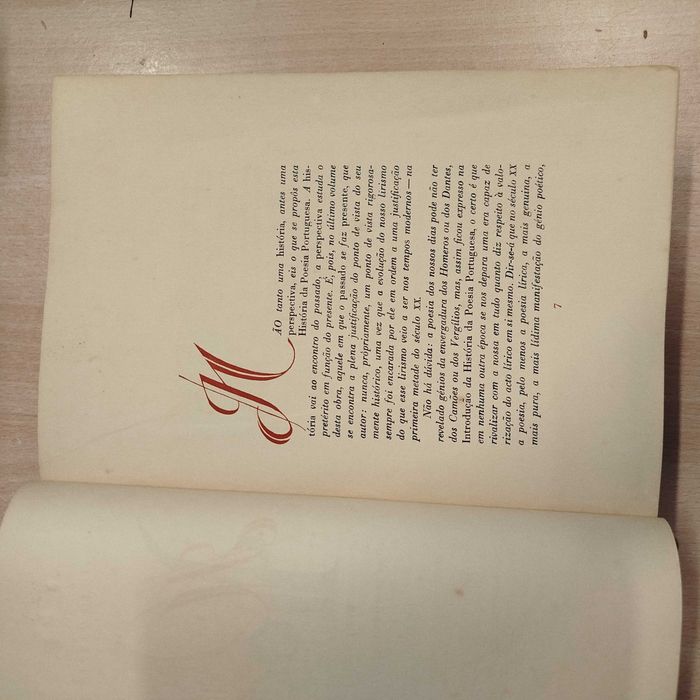 História da poesia portuguesa do século vinte - J.G. Simões