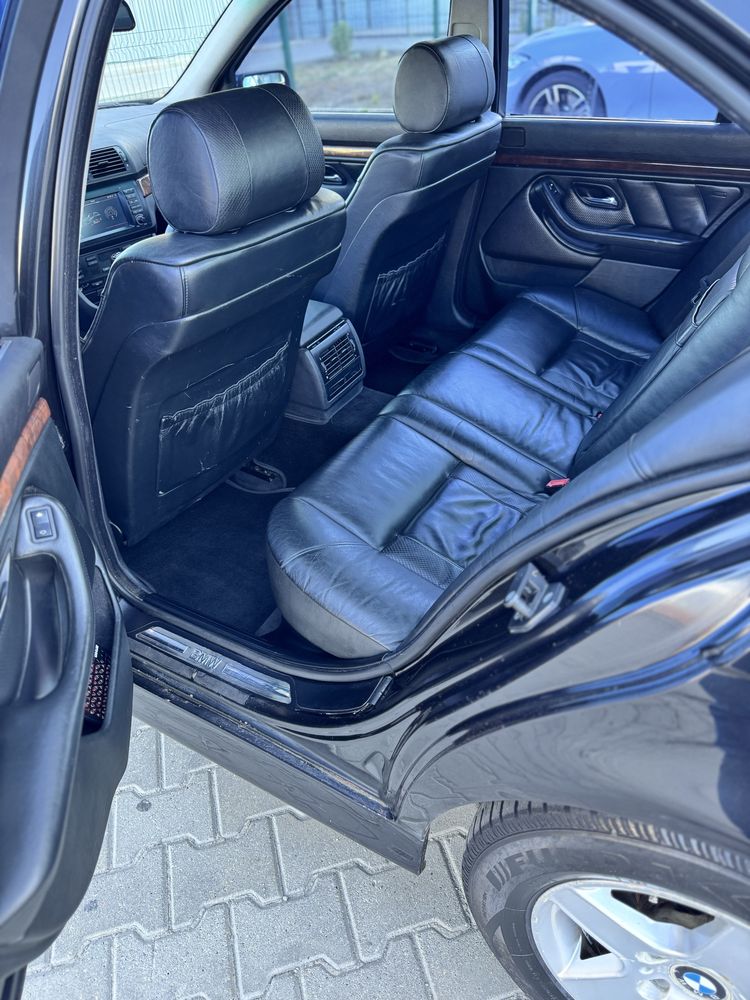 Продам авто BMW E39