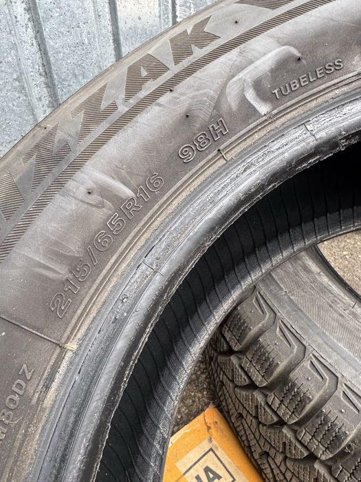 Резина r16 215/65 Bridgestone зима