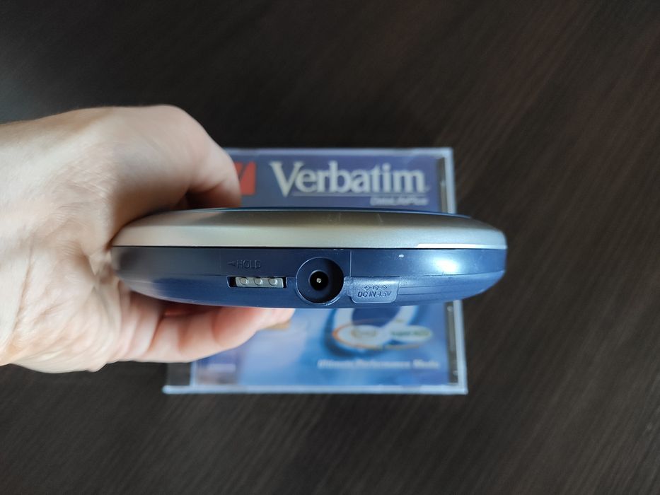 CD плеер Panasonic SL-SX325