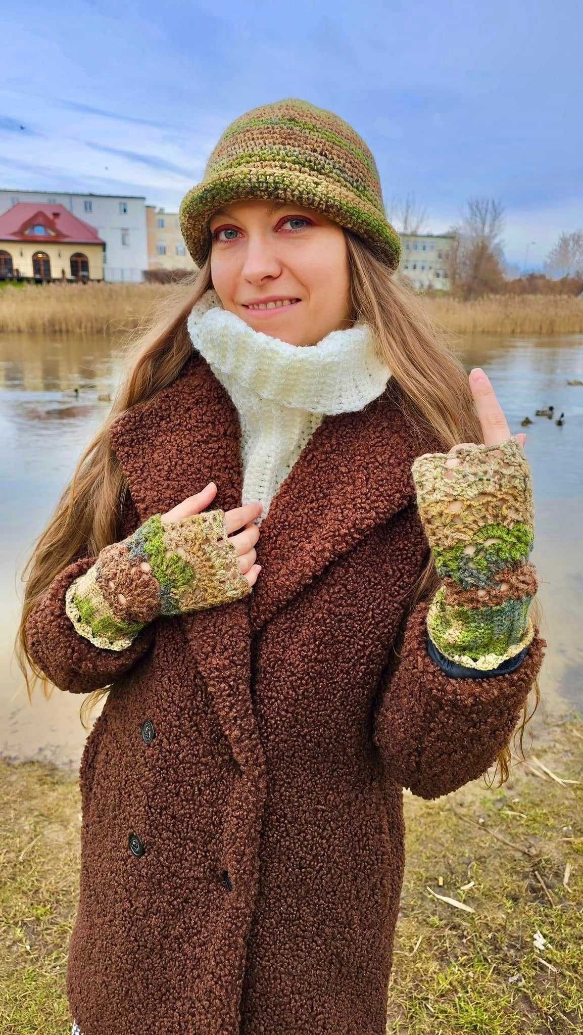 Kapelusz Zimowy Szydełkowy rękodzieło handmade
