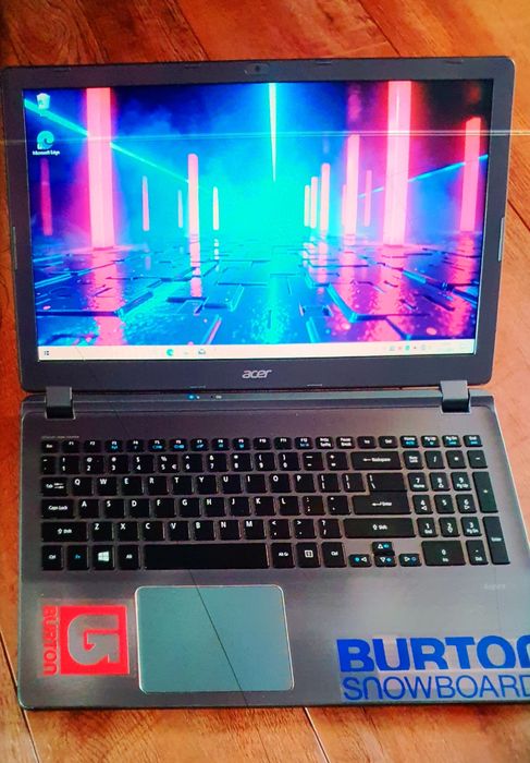 do Gier laptop karta Geforce ssd bateriaOK