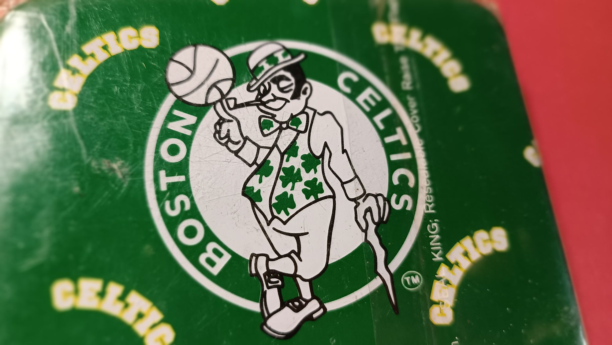 Antiga Caixa de cigarros NBA Celtics Boston Selada