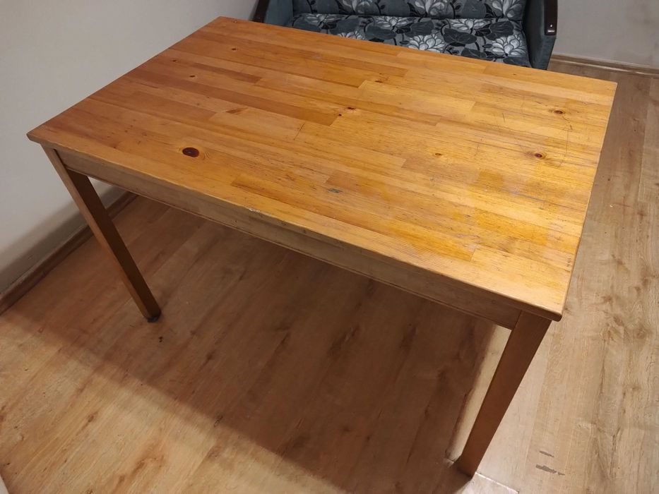 Stół z litego drewna