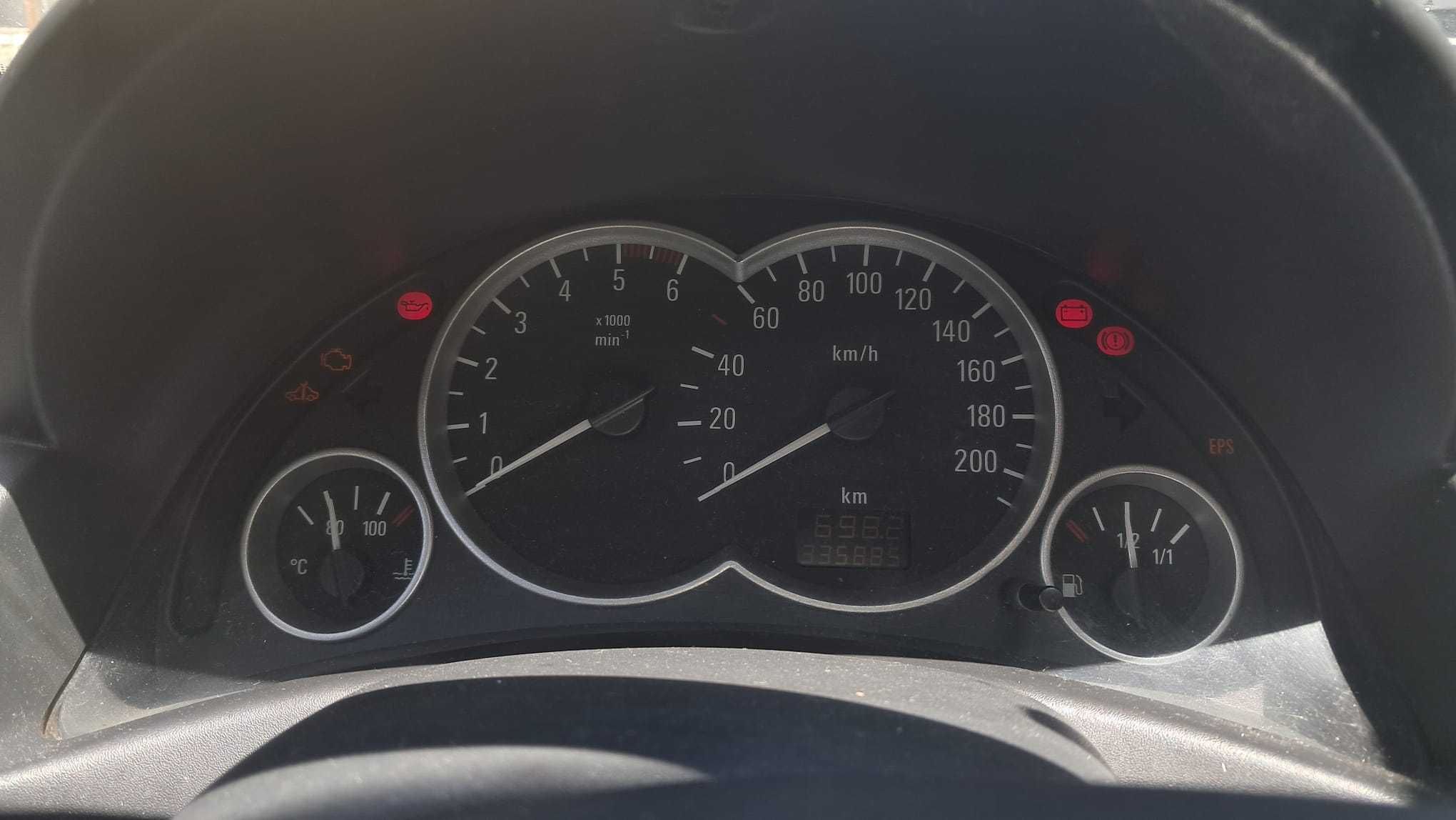 Opel Corsa 1.3D 2004