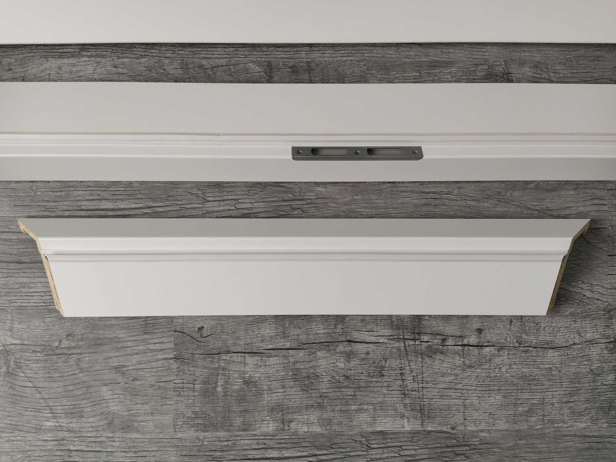 Biała ościeżnica futryna do drzwi prawa 73,5cm Wymiary: 89x214cm