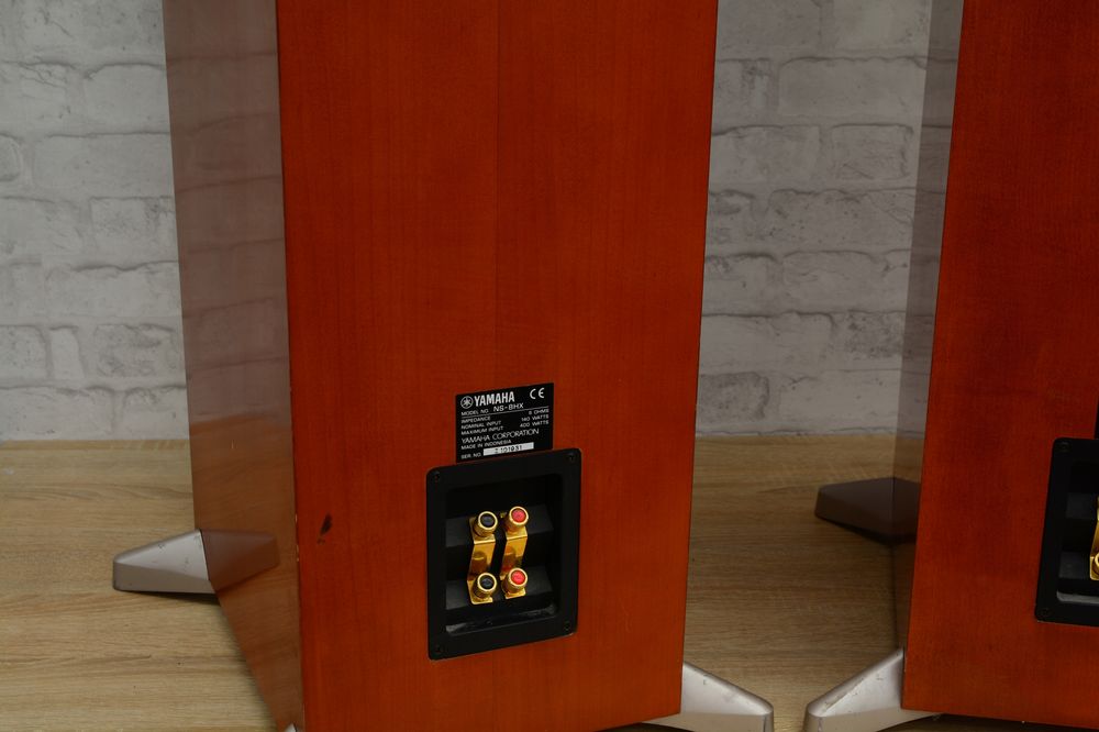 Kolumny Głośnikowe podłogowe stereo Yamaha NS-8HX 6 Ohm