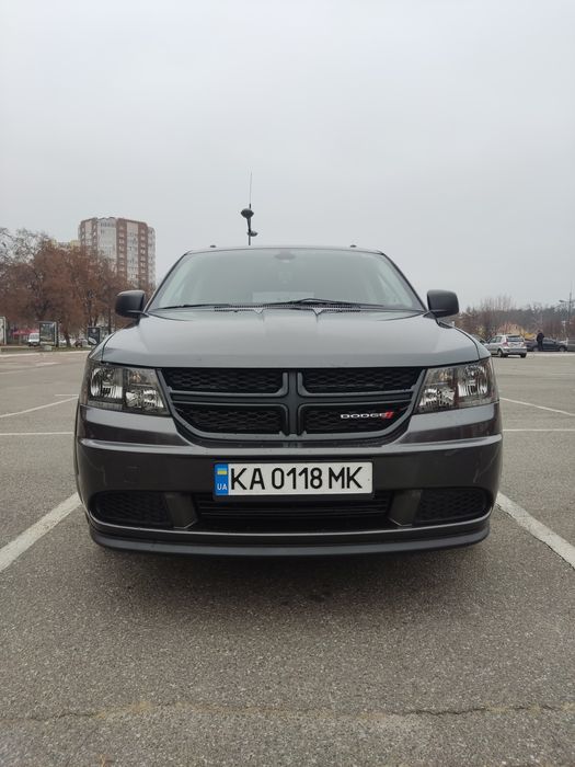 Продам Dodge journey