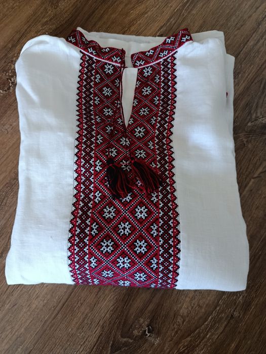 Чоловіча вишиванка