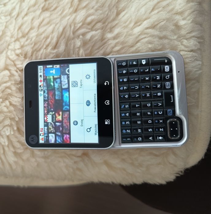 Telefon Motorola Flipout