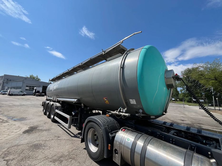 MGM Trailers BSLT  Cysterna BSLT ADR L4BN