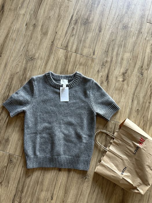 Продам новий светр з коротким рукавом