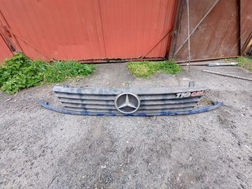 Mercedes Vito W638 Grill Atrapa