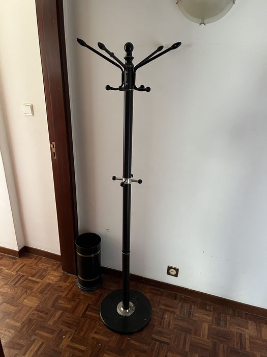 Bengaleiro de hall de entrada