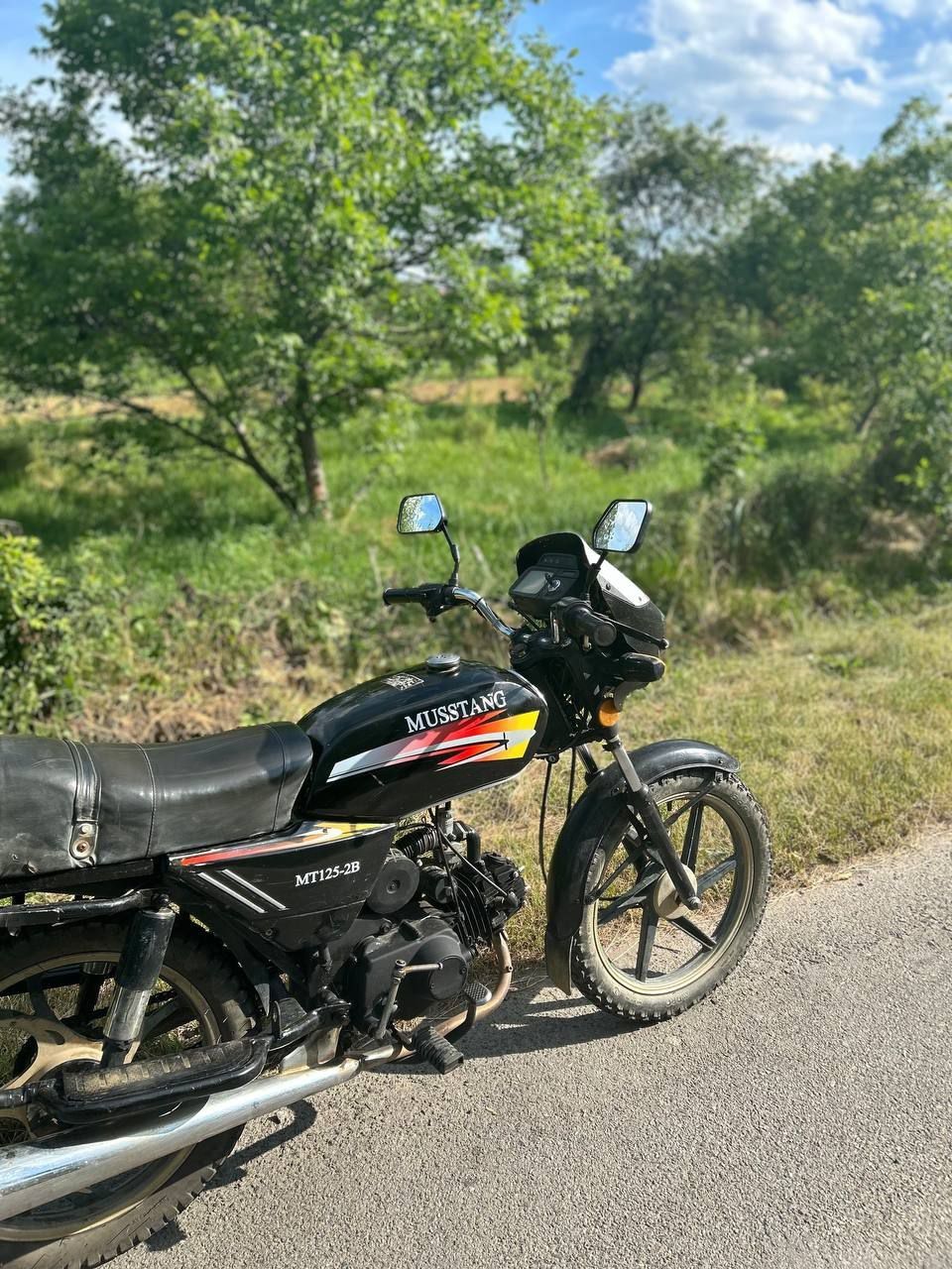 Продам мустанг 125