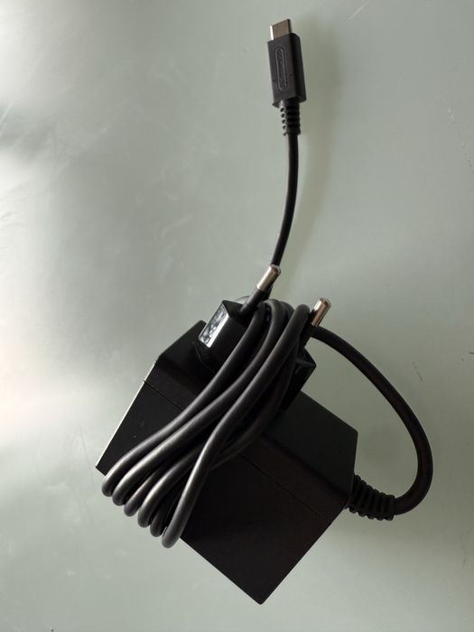 Nintendo switch lite - stan idealny - etui gra