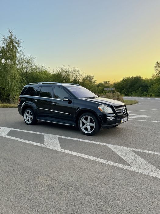 Mercedes Benz GL-Class 550 4-Matik