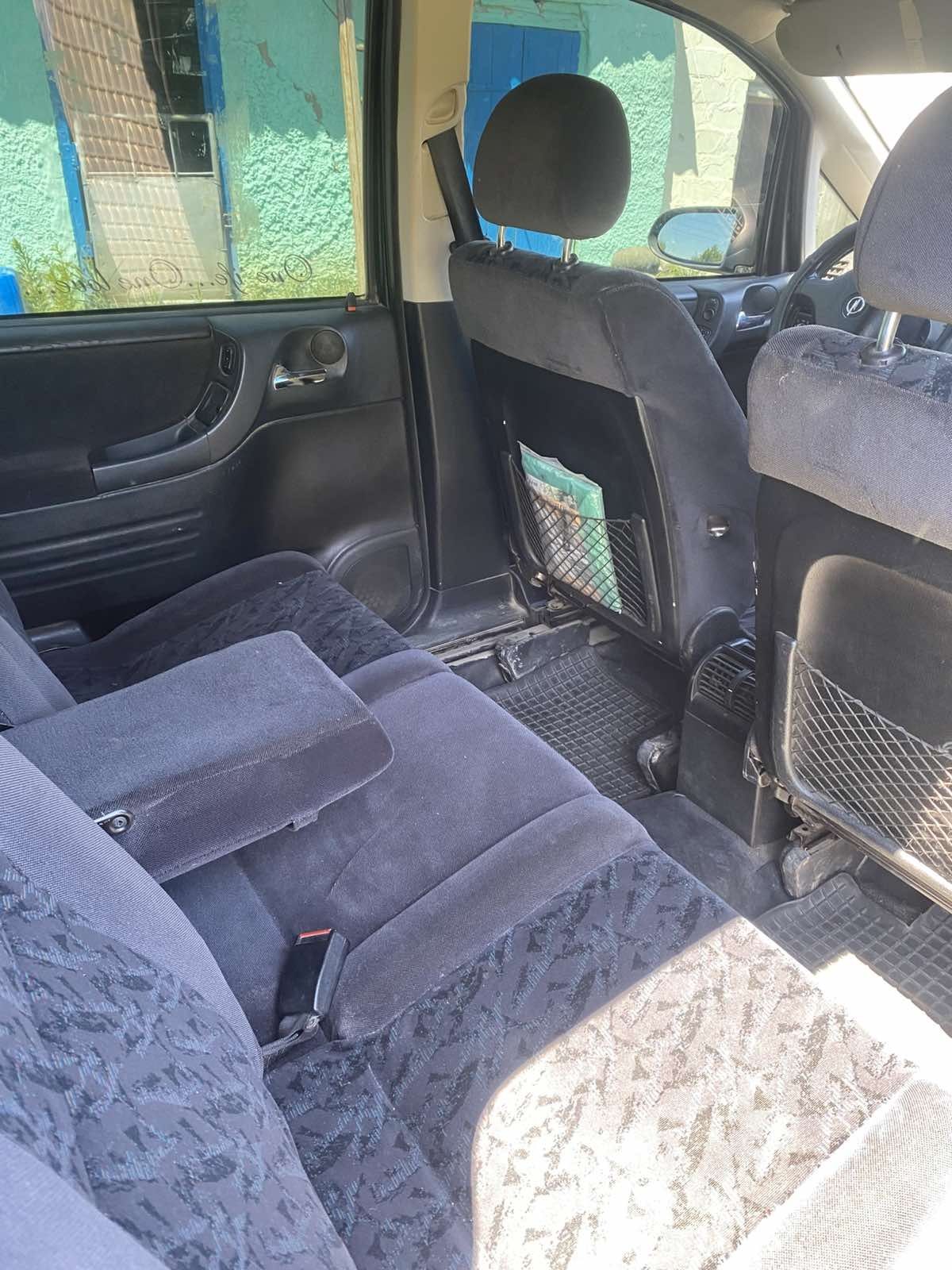 Opel Zafira a 2002
