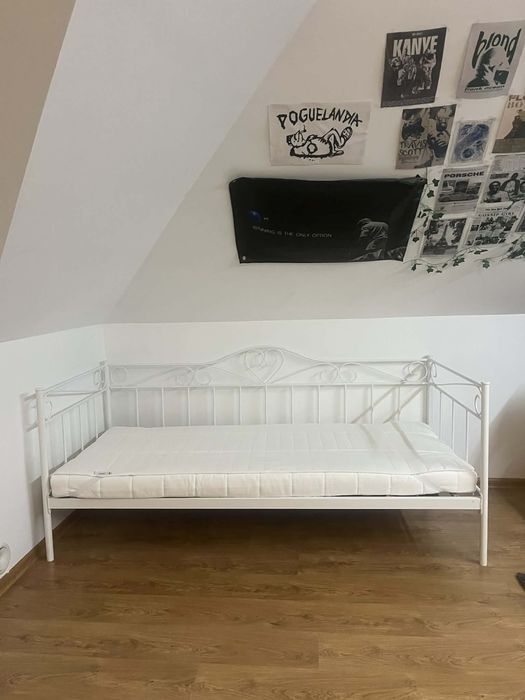 Łóżko   metalowe bez materaca 90x200