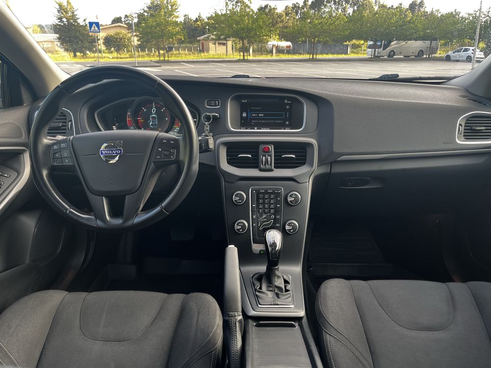 Volvo V40 D2 automatico